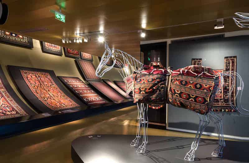 The-Azerbaijan-National-Carpet-Museum-permanent-exhibition-kohan