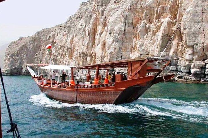 e210d377-6da1-41f7-9d3e-37f2113cfd13_full-day-dhow-cruise-khasab-tours